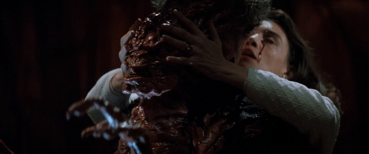 In the Mouth of Madness (1995)